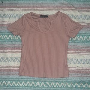 Dusty pink short sleeved ribbed t-shirt